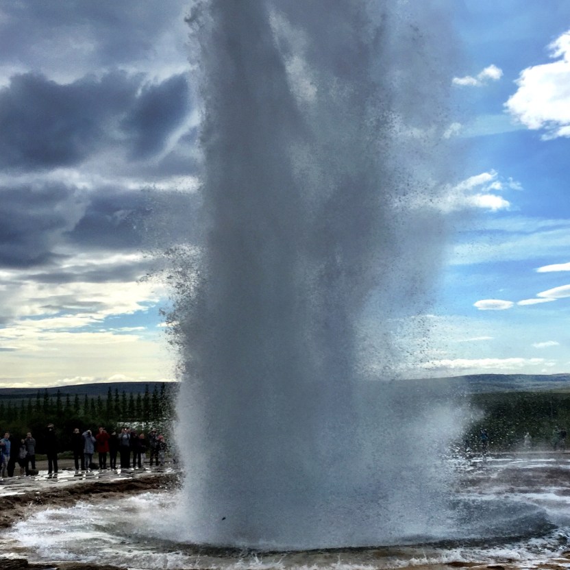 A Geysir in action.
